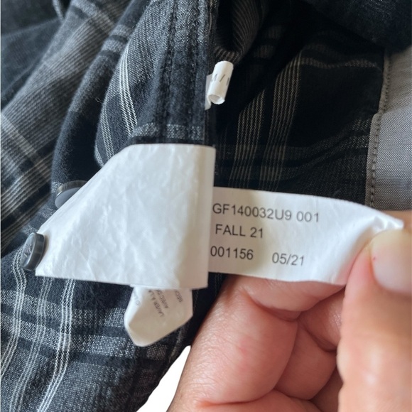 Michael Kors Men’s Dress shirt long sleeve button up black size medium - Picture 7 of 12